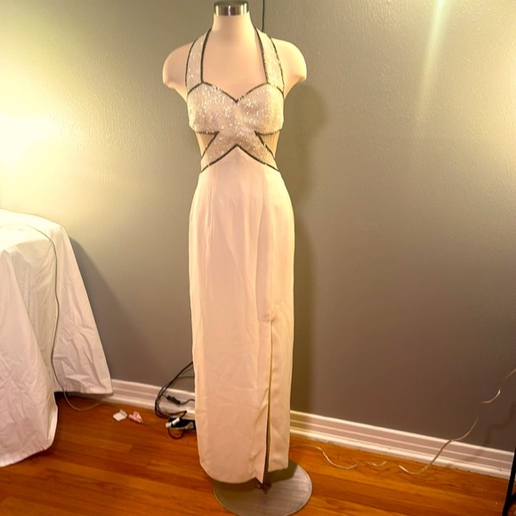 Vintage halter winter white formal gown w iridescent beading by Precious Formals - Picture 4 of 7